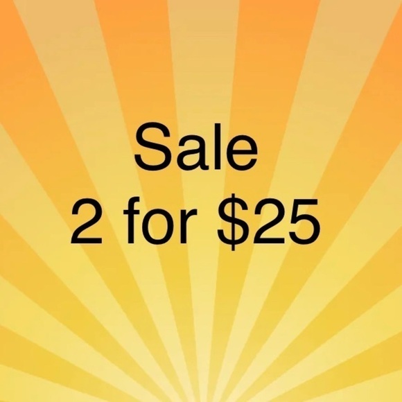 2/$25 Red Rivet Bleached, Destroyed Jeans. Size 1 - Picture 2 of 8